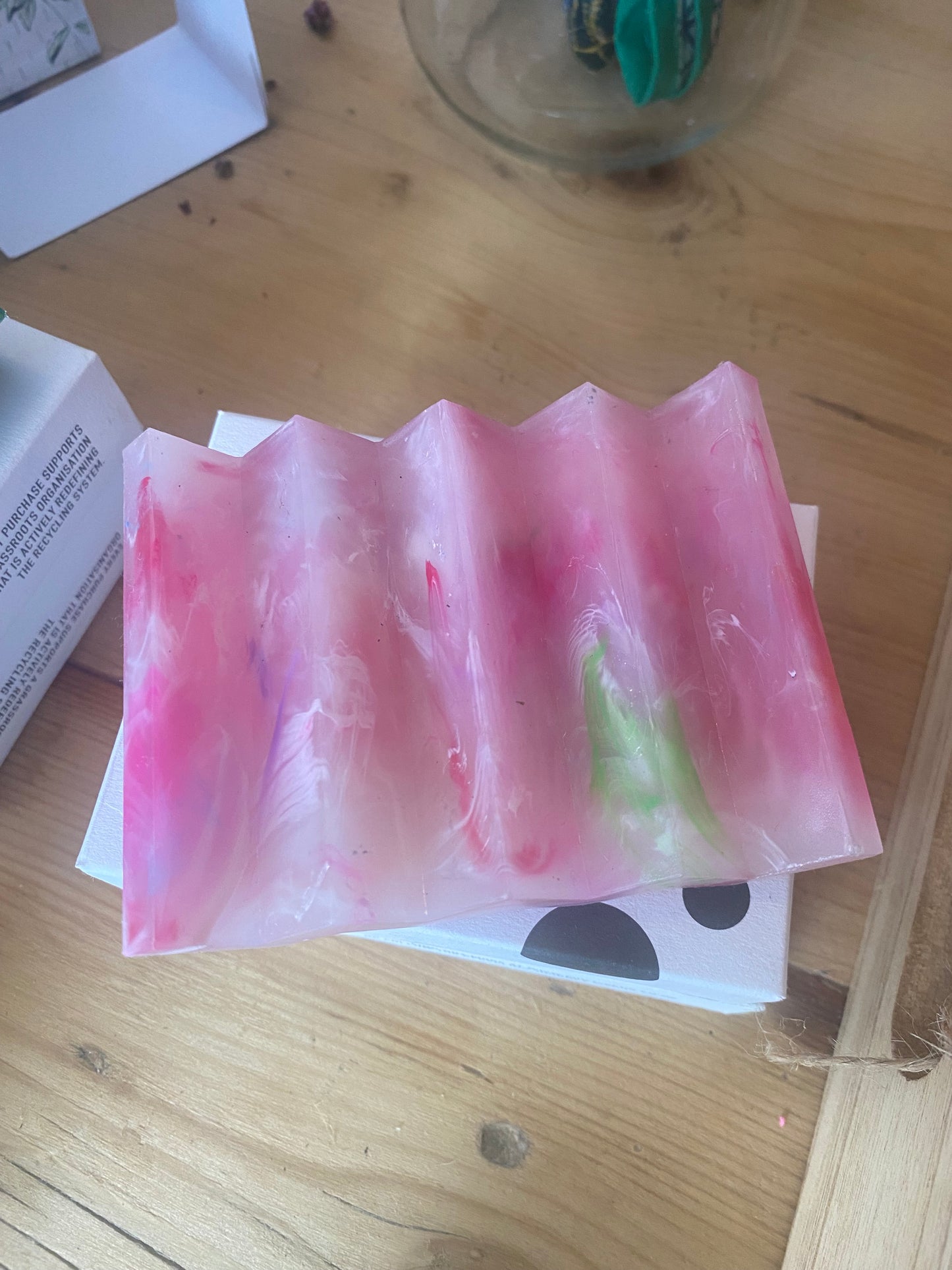 Recycled Plastic Zig Zag Soap Dish - Pink