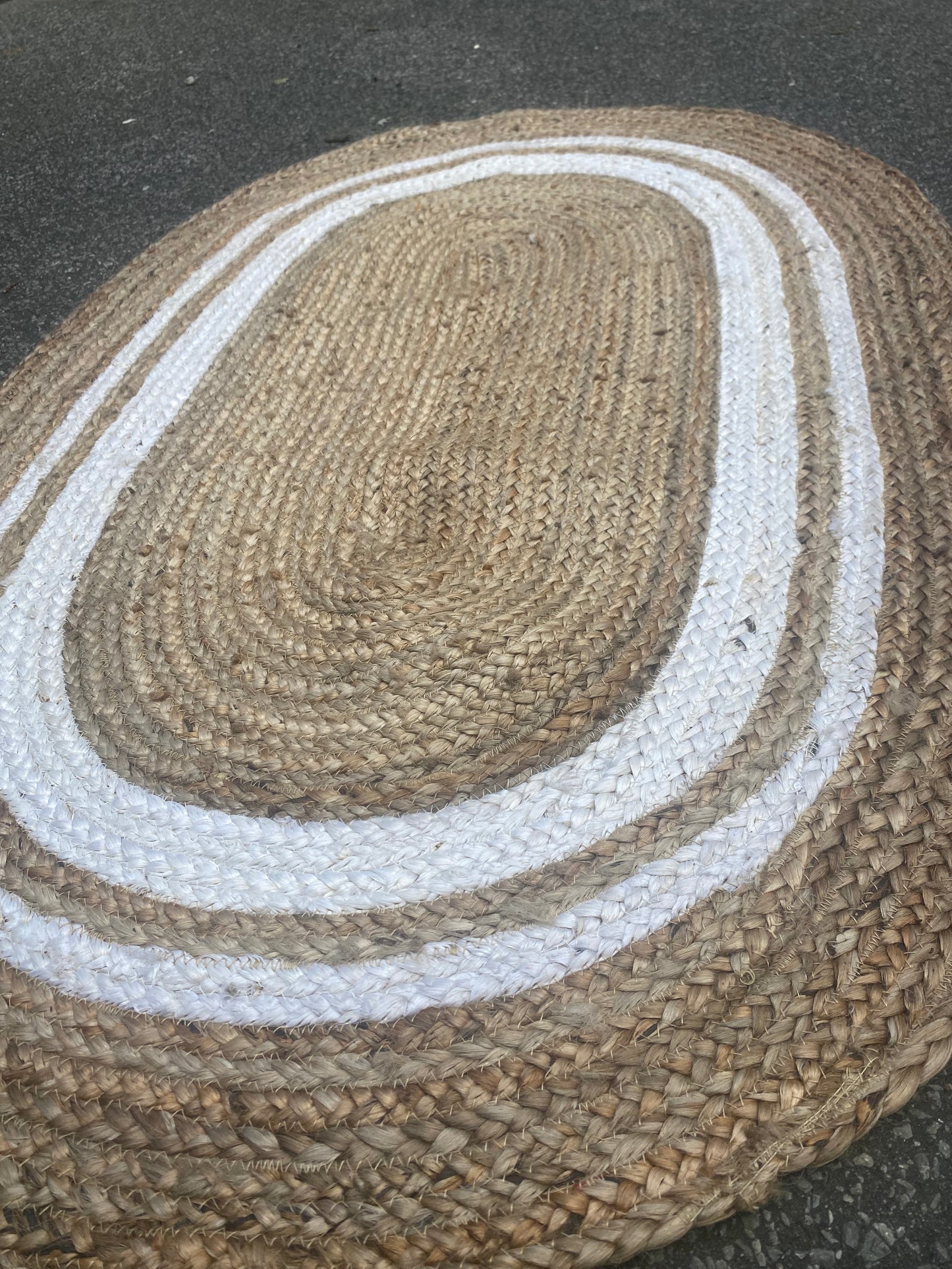 Sustainable Jute Rug