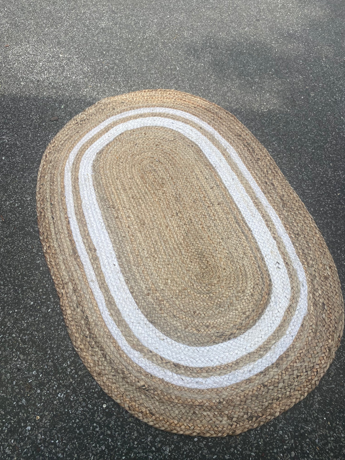 Sustainable Jute Rug